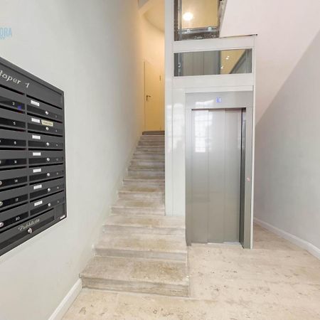 Slataper 11 Tirabora Short Rent Διαμέρισμα Τεργέστη Εξωτερικό φωτογραφία